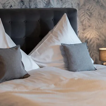 Apartment Erholung In Der In Moselnahe, King Size Bett, Netflix, Waschmaschine, Trockner Bengel