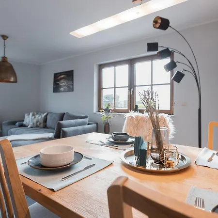Erholung In Der In Moselnahe, King Size Bett, Netflix, Waschmaschine, Trockner * Bengel