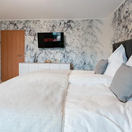 Erholung In Der In Moselnahe, King Size Bett, Netflix, Waschmaschine, Trockner Apartment *